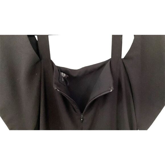 Know.One.Cares Cold Shoulder Black Romper L - Picture 4 of 4